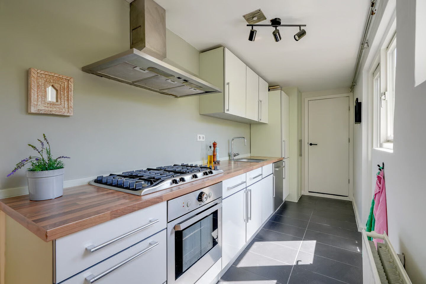 Tussenwoning te koop: Blokstraat 21, Utrecht