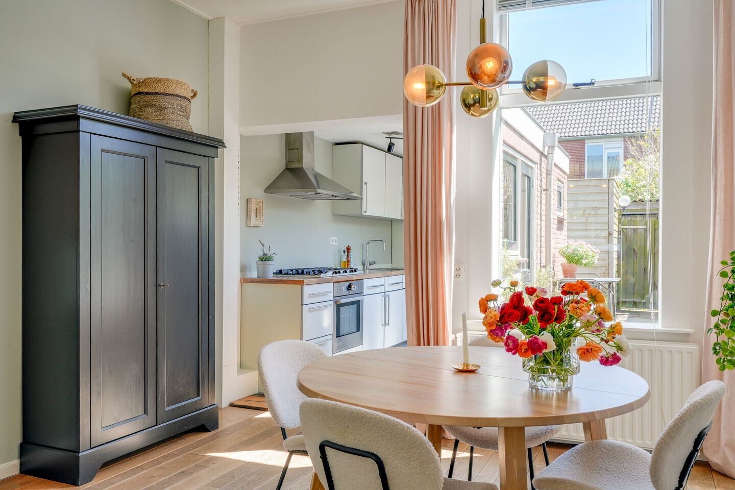 Tussenwoning te koop: Blokstraat 21, Utrecht