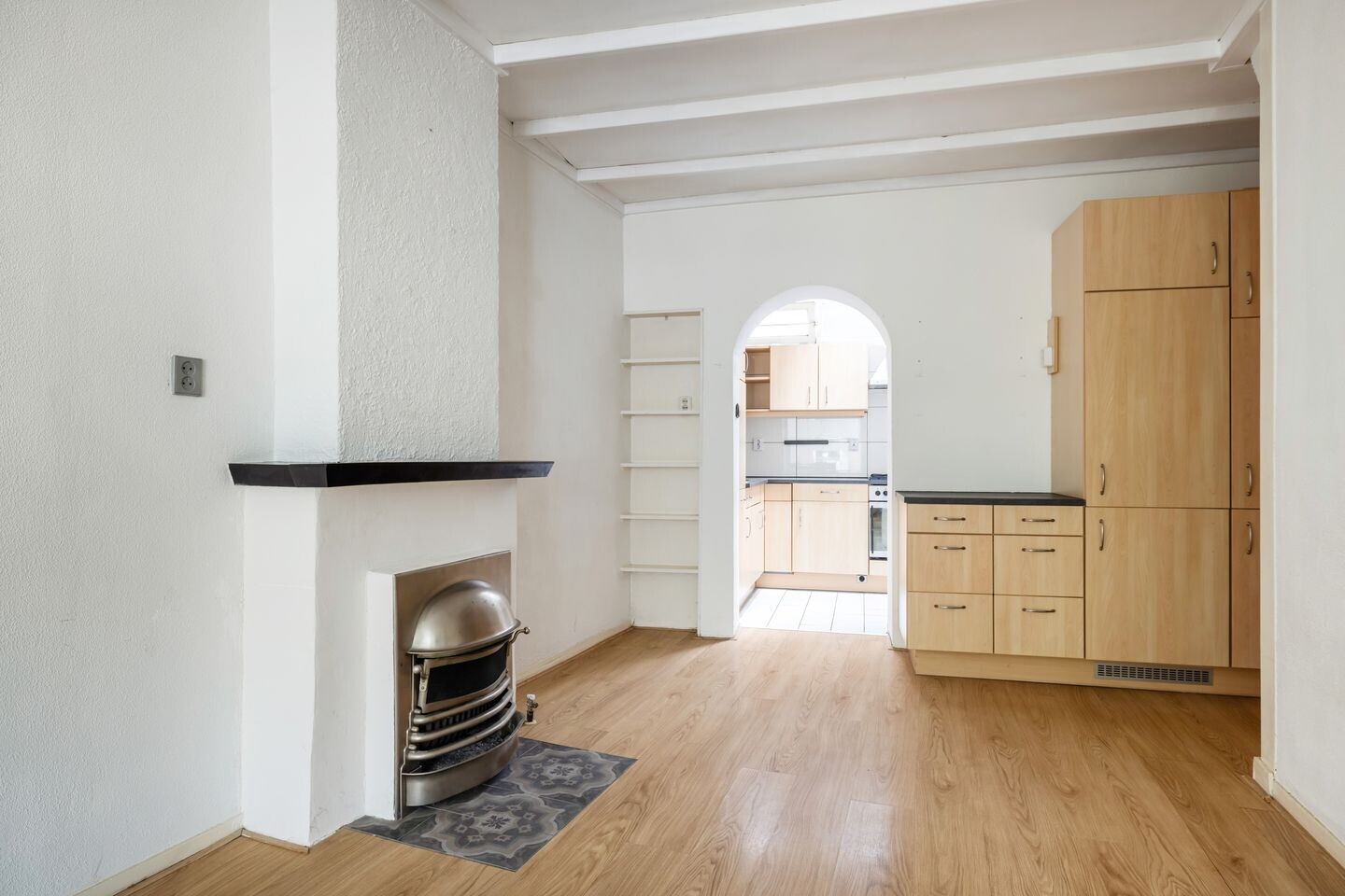 Tussenwoning te koop: Van Der Mondestraat 1, Utrecht