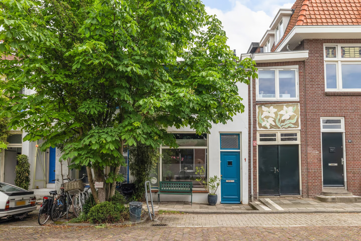 Tussenwoning te koop: Van Der Mondestraat 1, Utrecht