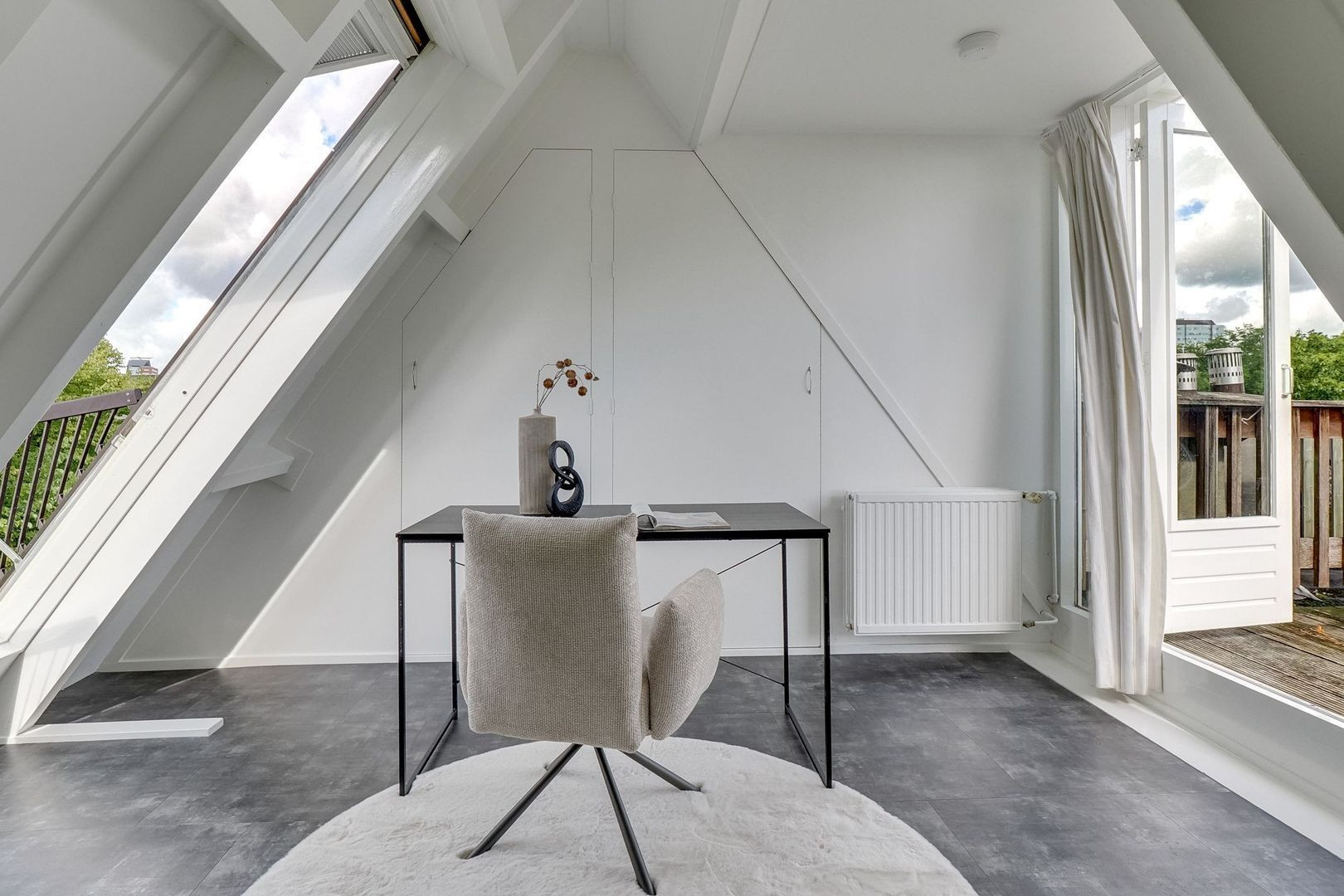 Tussenwoning te koop: Croeselaan 128, Utrecht