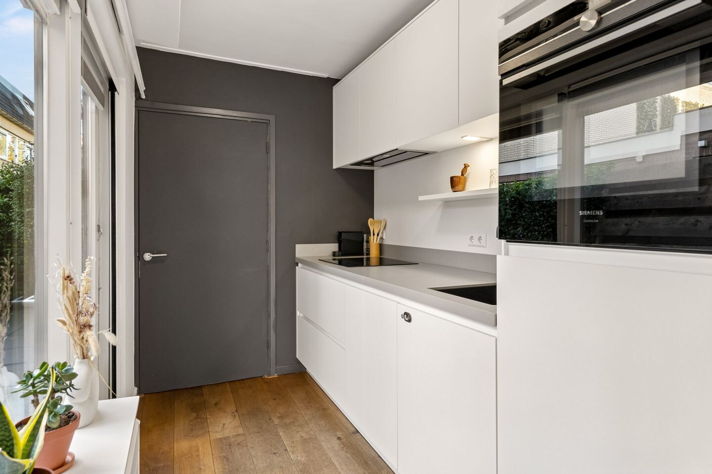 Tussenwoning te koop: Amaliadwarsstraat 9, Utrecht