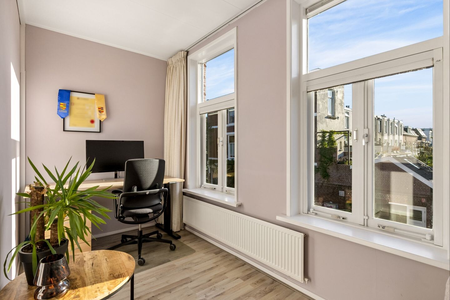 Tussenwoning te koop: Amaliadwarsstraat 9, Utrecht