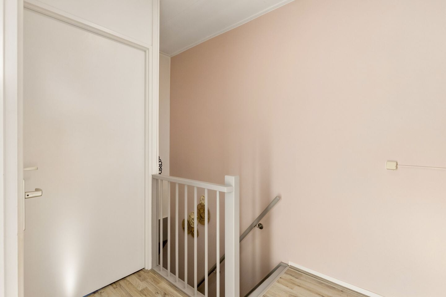 Tussenwoning te koop: Amaliadwarsstraat 9, Utrecht