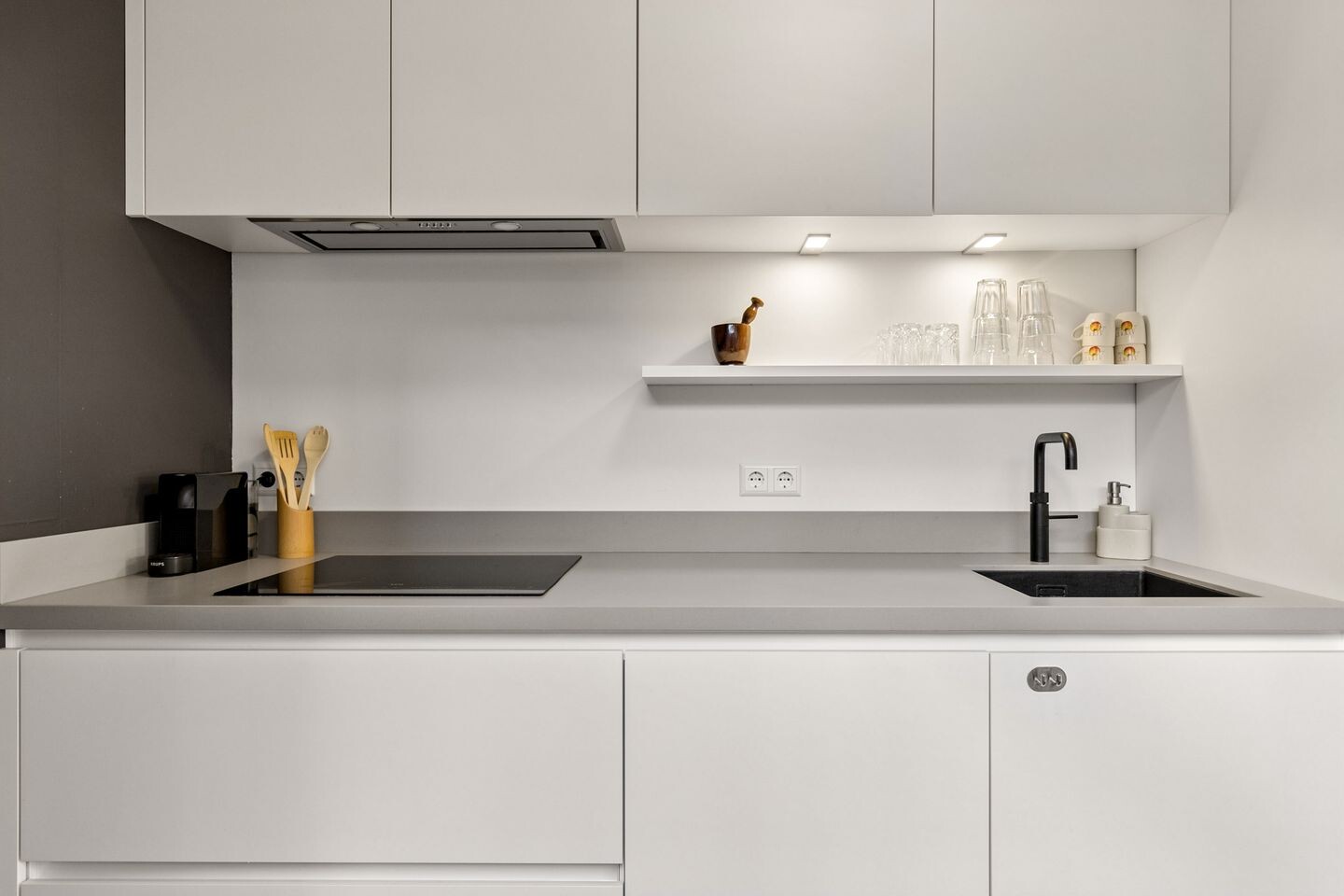 Tussenwoning te koop: Amaliadwarsstraat 9, Utrecht