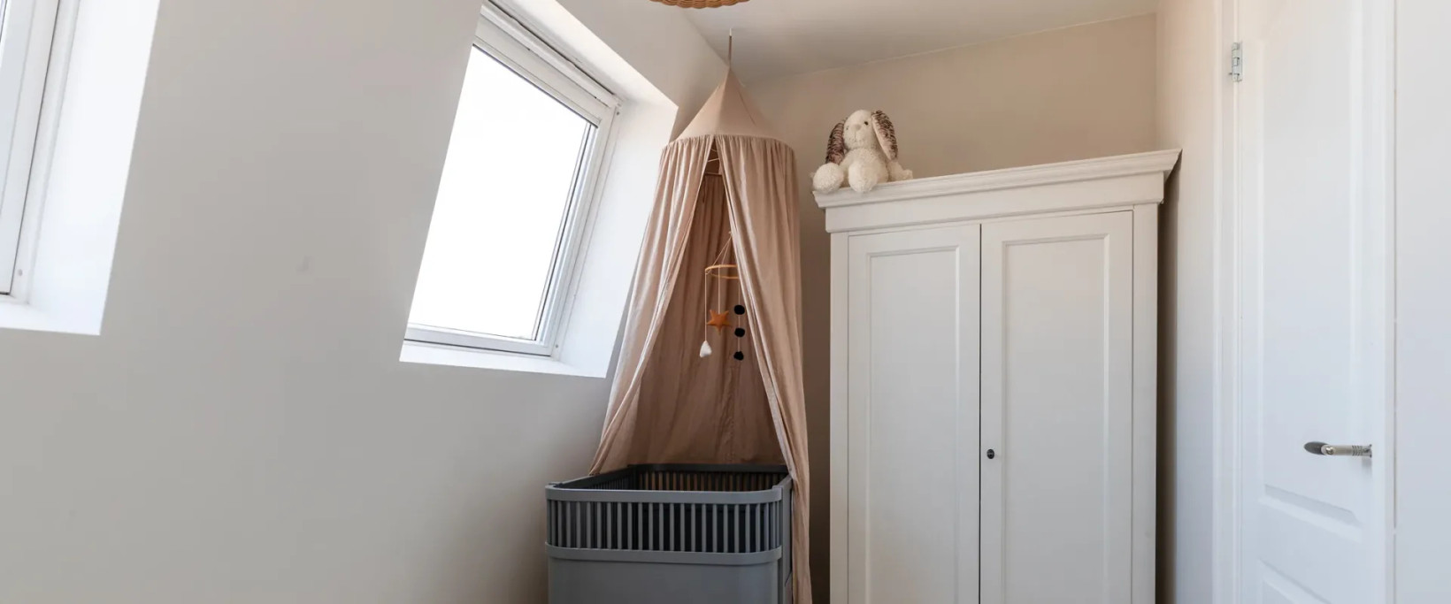 Tussenwoning te koop: Amaliastraat 68, Utrecht