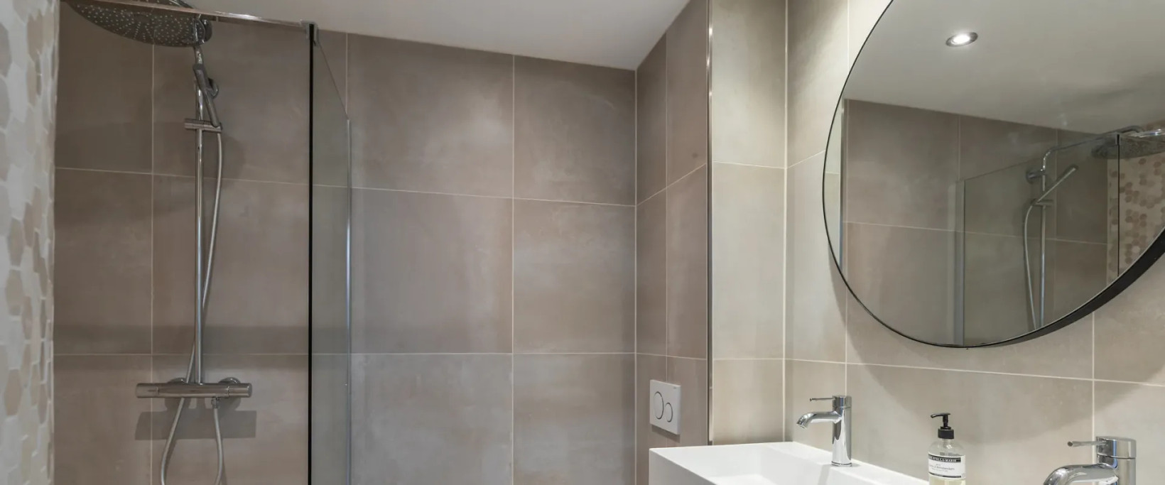 Tussenwoning te koop: Amaliastraat 68, Utrecht