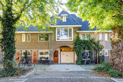 Volkerakstraat 30