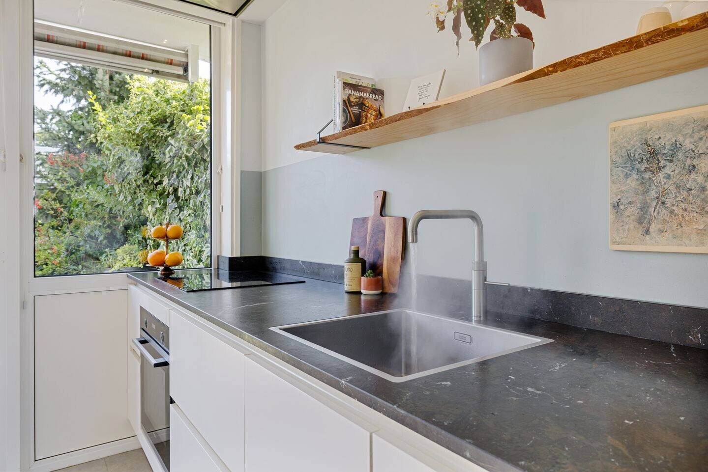 Tussenwoning te koop: Turkooislaan 172, Utrecht