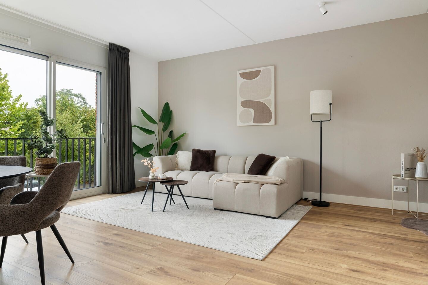 Tussenwoning te koop: Rijnhuizenlaan 19, Utrecht