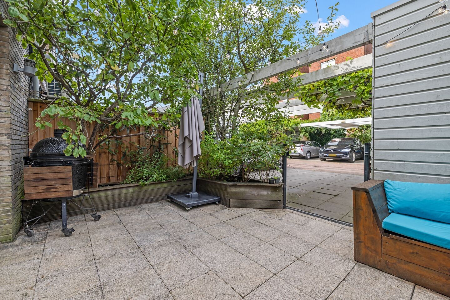 Tussenwoning te koop: Roelof Drosthof 17, Utrecht