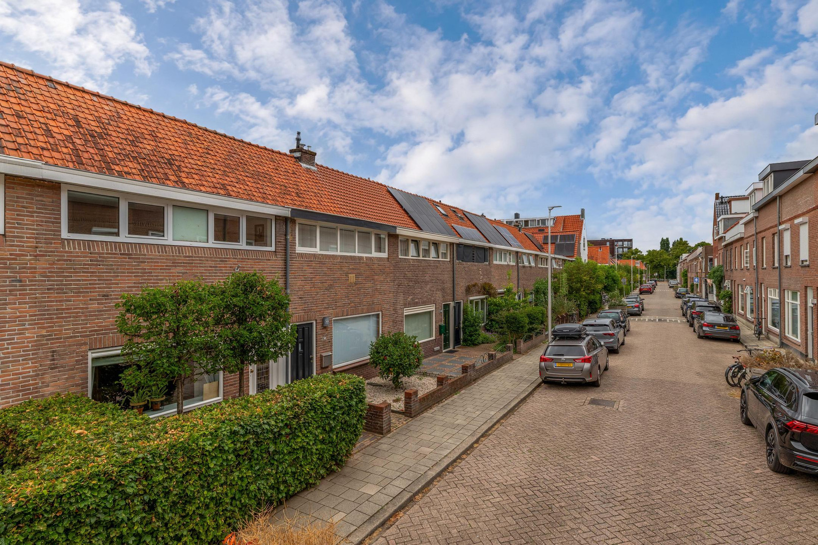 Tussenwoning te koop: Hoogravenseweg 105, Utrecht