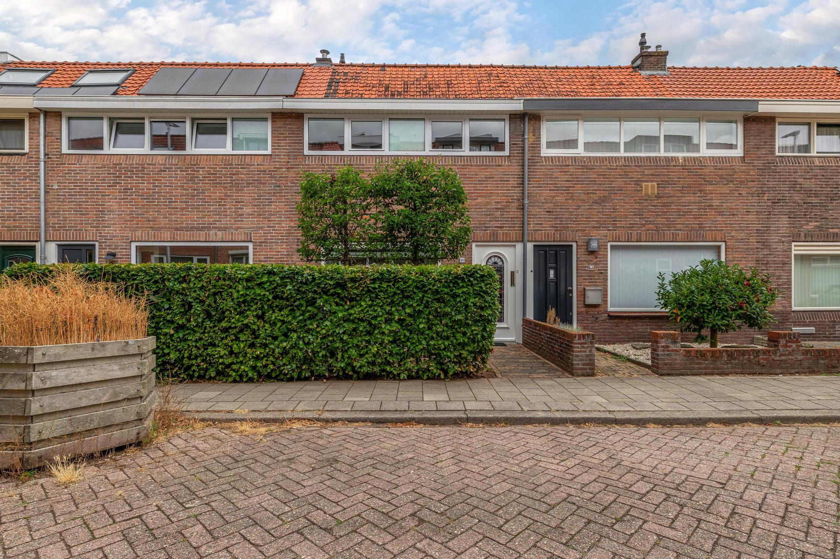 Tussenwoning te koop: Hoogravenseweg 105, Utrecht