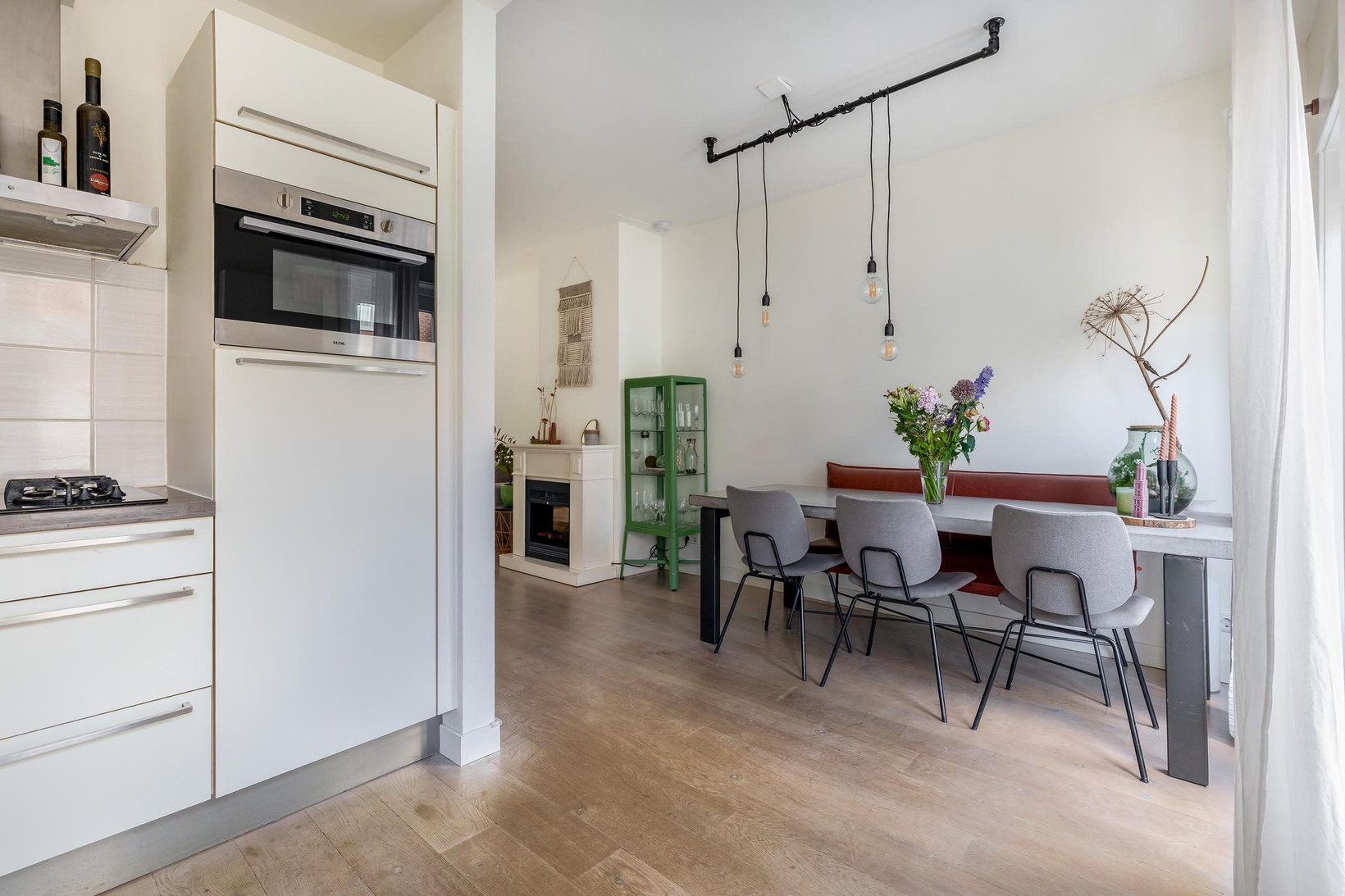 Tussenwoning te koop: Hoogravenseweg 105, Utrecht