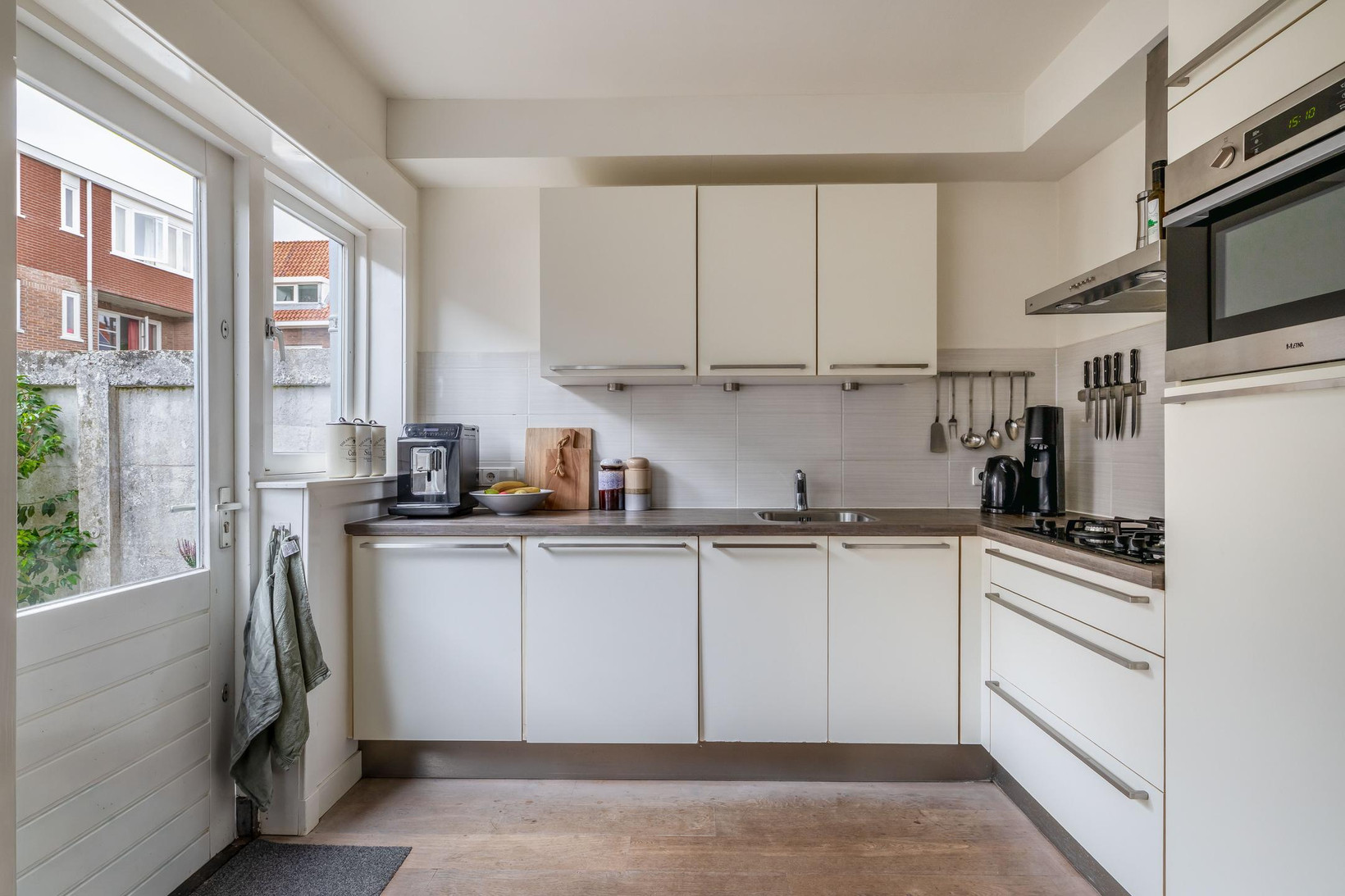 Tussenwoning te koop: Hoogravenseweg 105, Utrecht