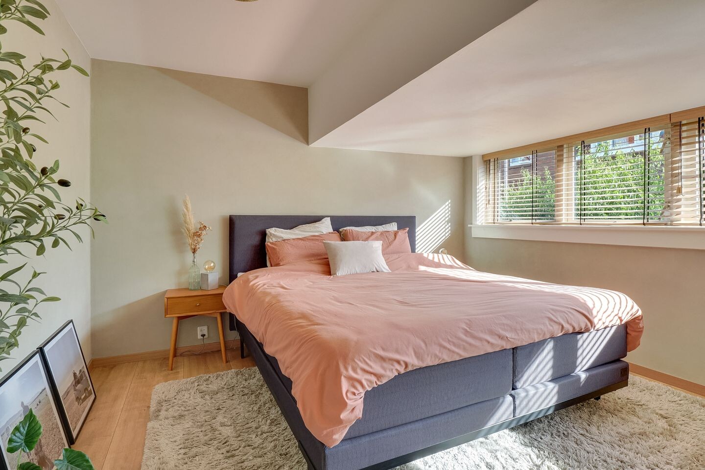 Tussenwoning te koop: Hoogravenseweg 119, Utrecht