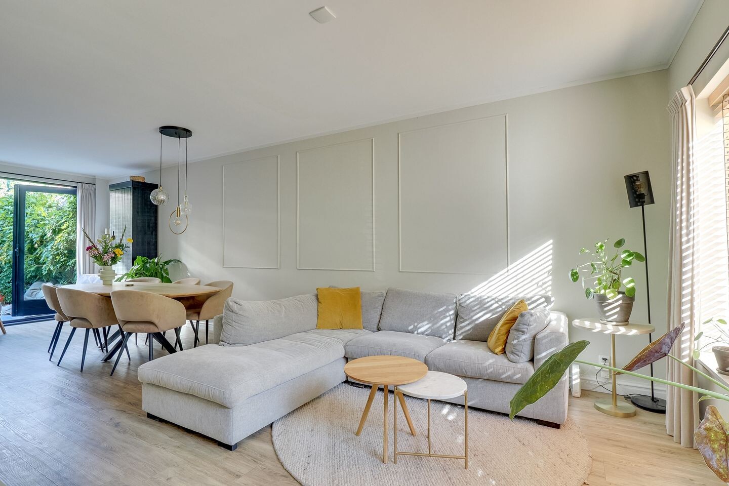 Tussenwoning te koop: Hoogravenseweg 119, Utrecht
