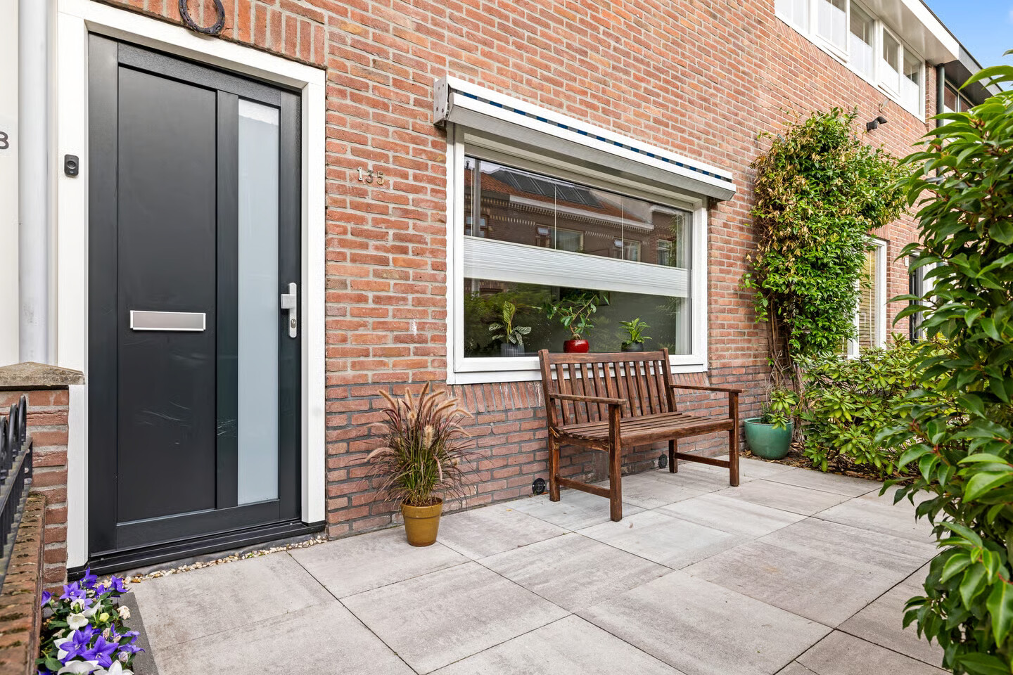 Tussenwoning te koop: Hoogravenseweg 135, Utrecht
