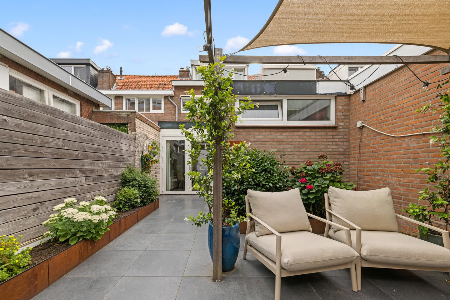 Tussenwoning te koop: Hoogravenseweg 135, Utrecht