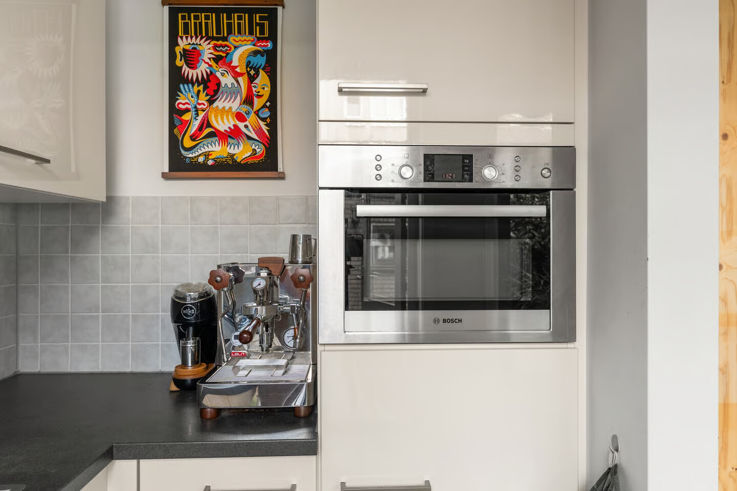 Tussenwoning te koop: W.A. Vultostraat 117, Utrecht