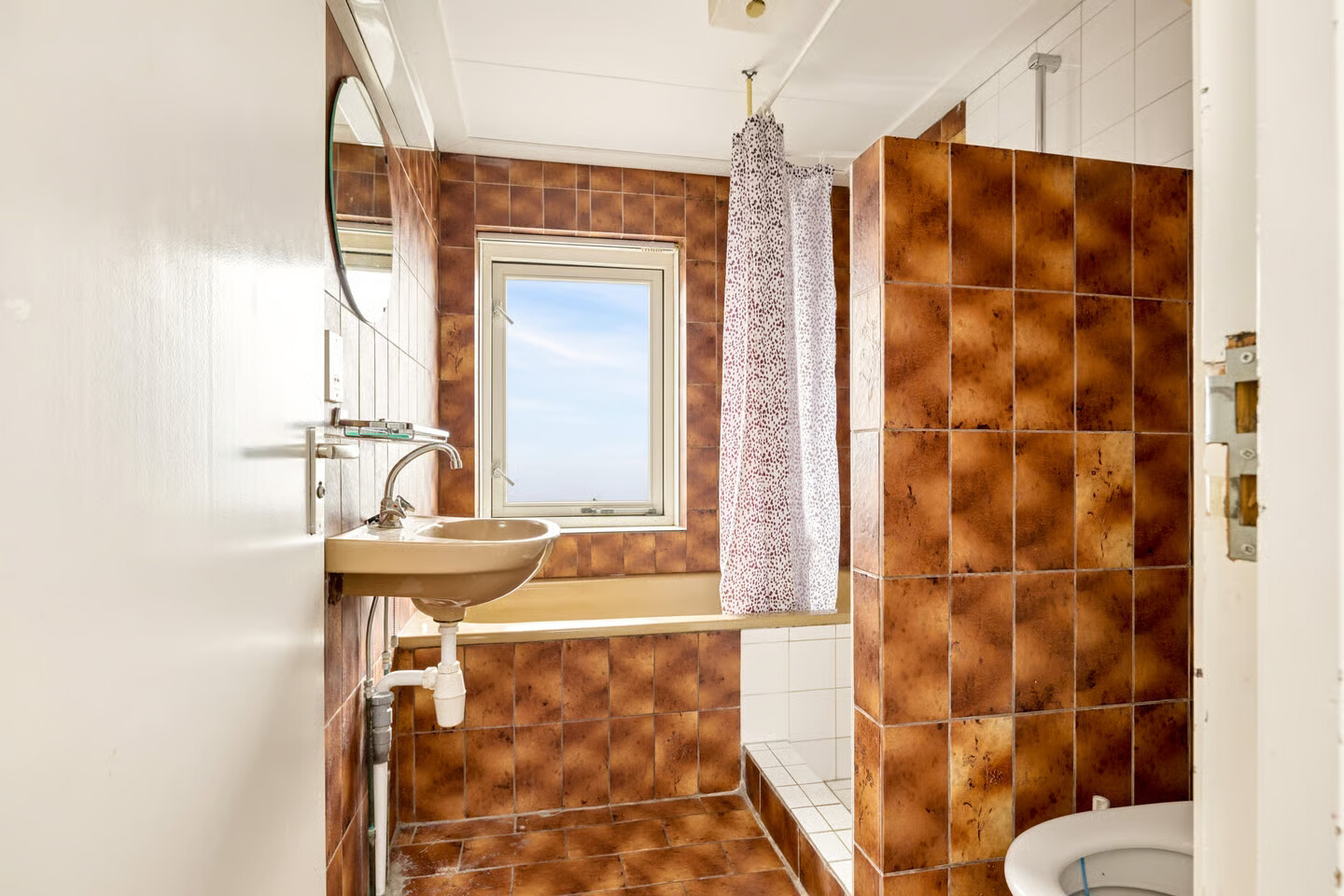 Tussenwoning te koop: Julianaweg 414, Utrecht