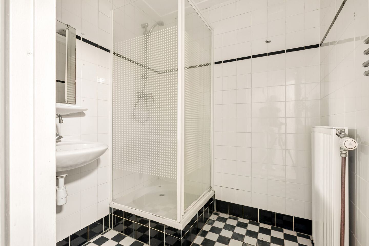 Tussenwoning te koop: Julianaweg 414, Utrecht