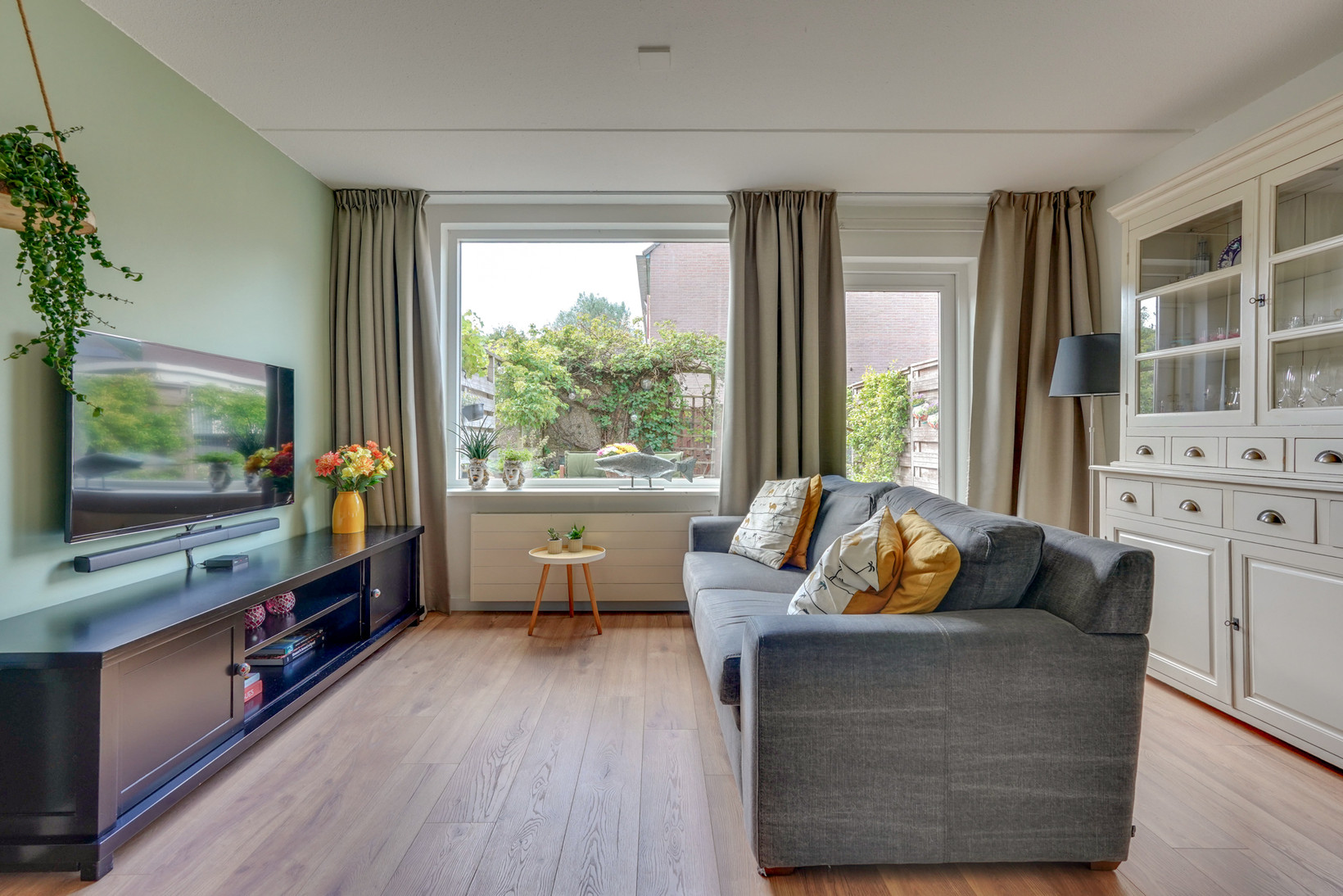 Tussenwoning te koop: Filipijnen 105, Utrecht