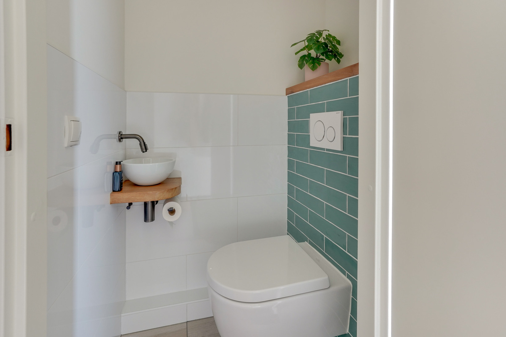 Tussenwoning te koop: Filipijnen 105, Utrecht