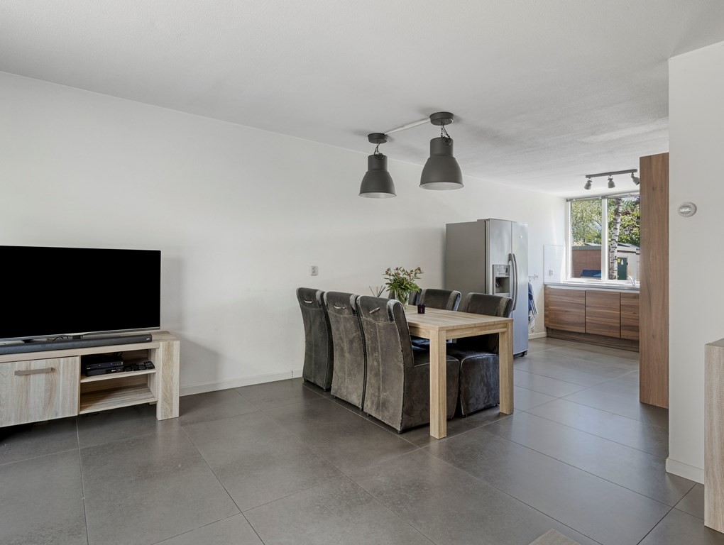 Tussenwoning te koop: Amerongseberg 33, Utrecht