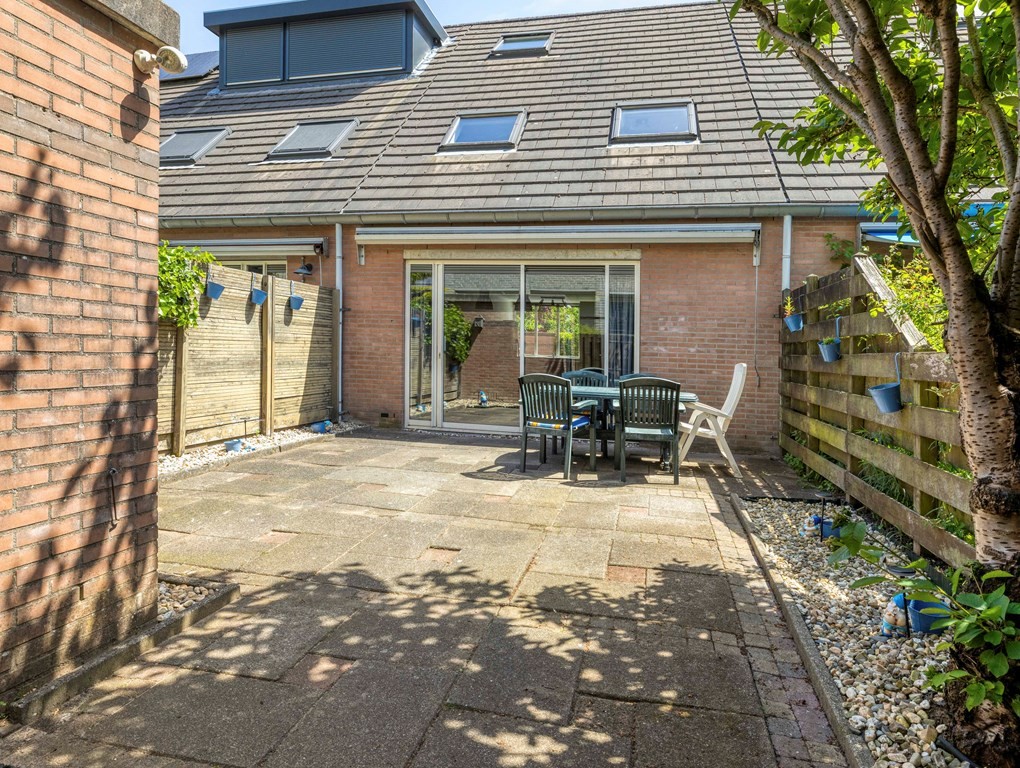 Tussenwoning te koop: Amerongseberg 33, Utrecht