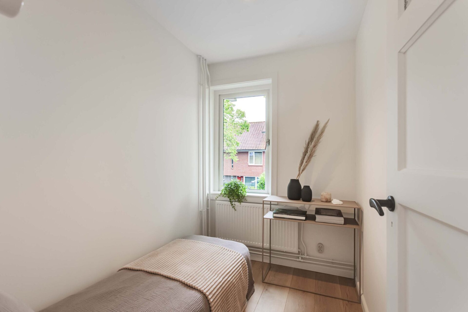 Tussenwoning te koop: Hooft Graaflandstraat 69, Utrecht