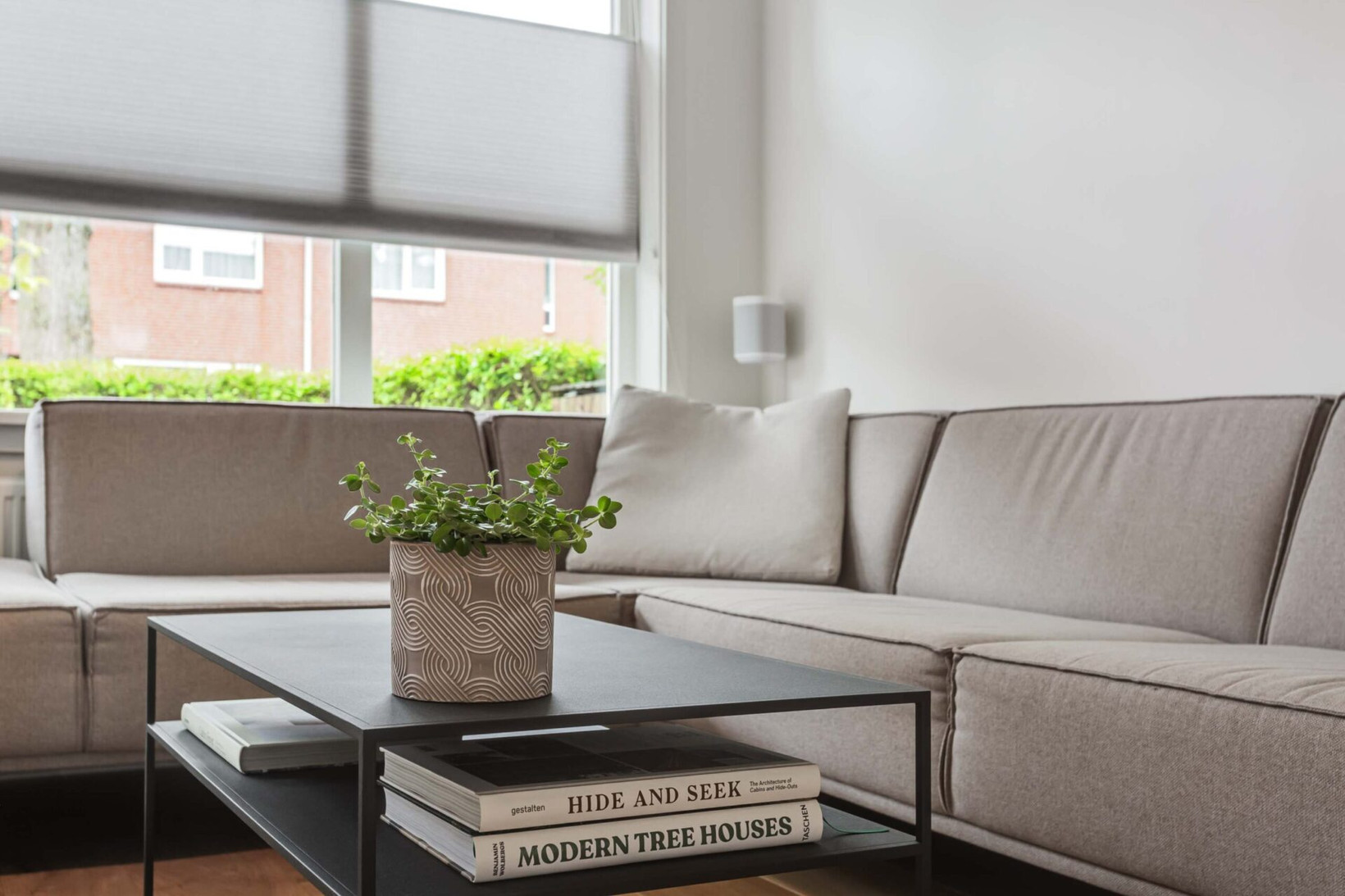 Tussenwoning te koop: Hooft Graaflandstraat 69, Utrecht