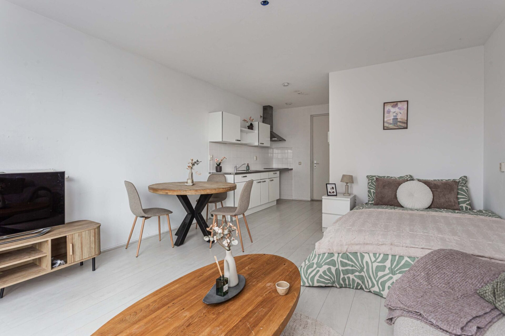 Studio te koop: Europaplein 922, Utrecht