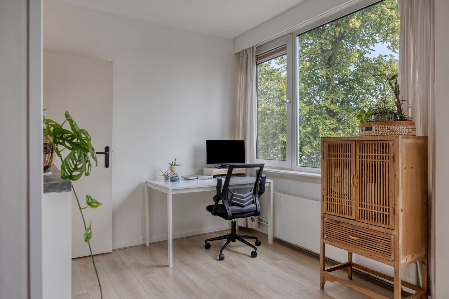 Appartement te koop: Van Bijnkershoeklaan 205, Utrecht