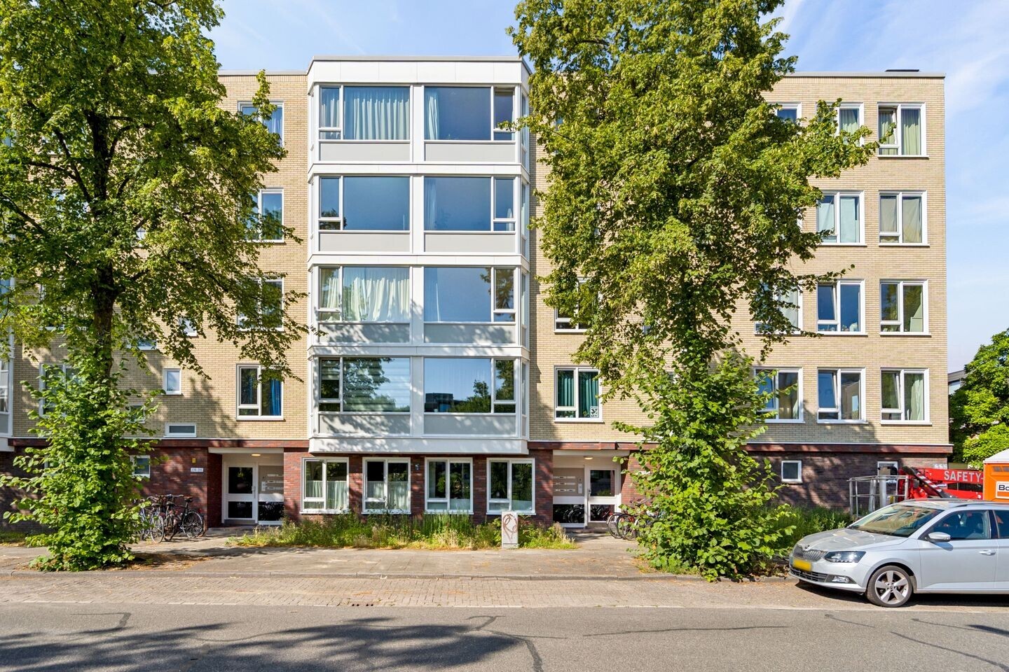 Appartement te koop: Van Bijnkershoeklaan 231, Utrecht