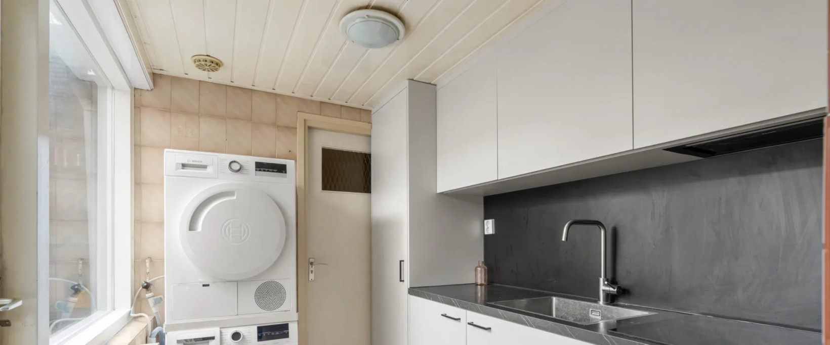 Tussenwoning te koop: Riouwstraat 33, Utrecht