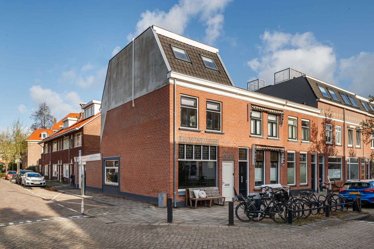 Hoekwoning te koop: Abel Tasmanstraat 70, Utrecht