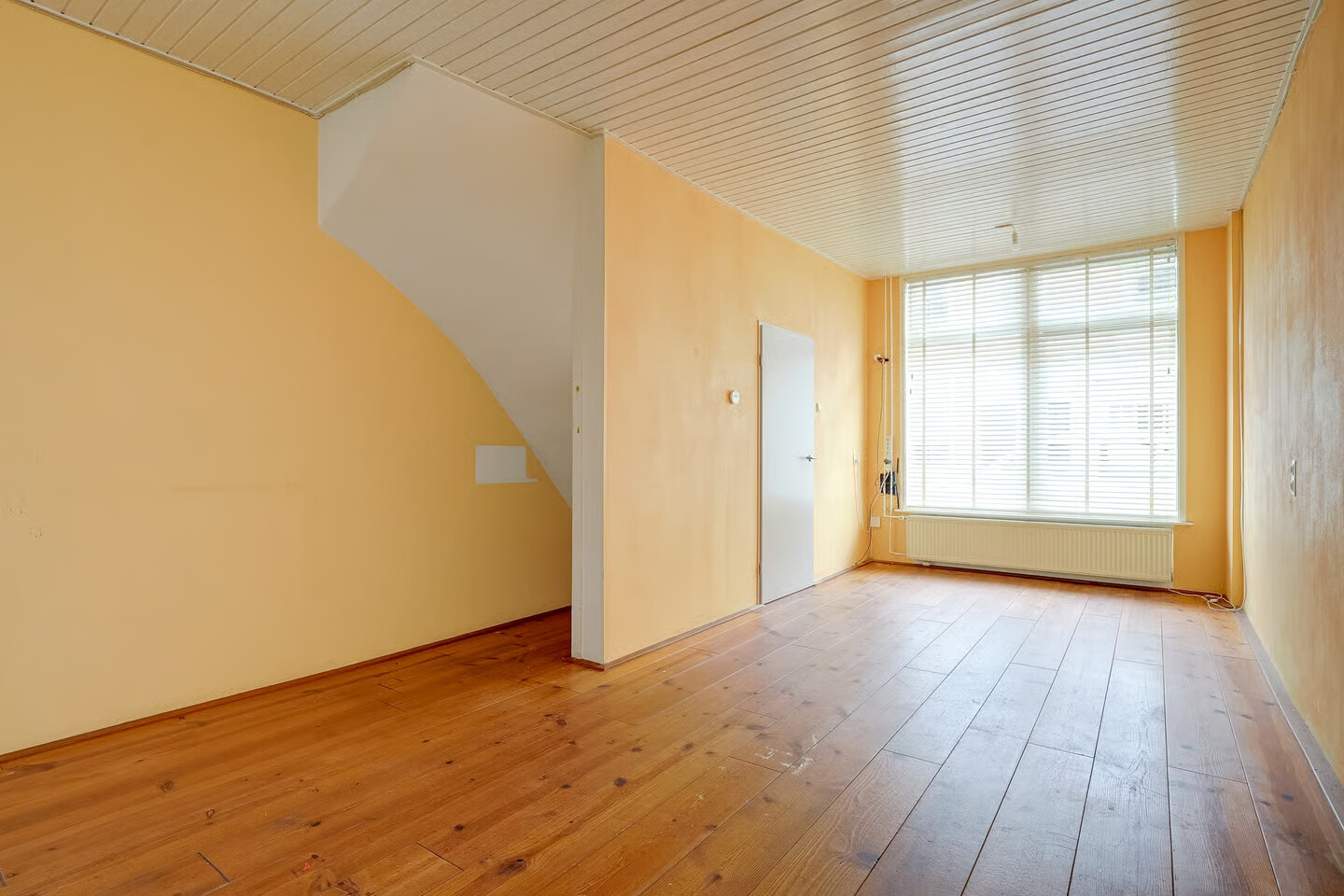 Tussenwoning te koop: Borneostraat 38, Utrecht