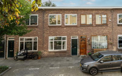 Makassarstraat 22