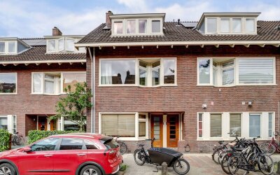 Kneppelhout. 18-BS