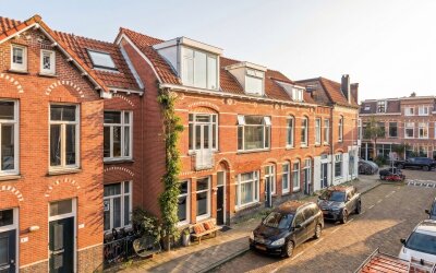 M.P. Lindostraat 5