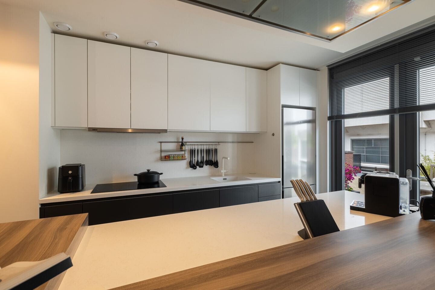 Tussenwoning te koop: Shakespearehof 2, Utrecht