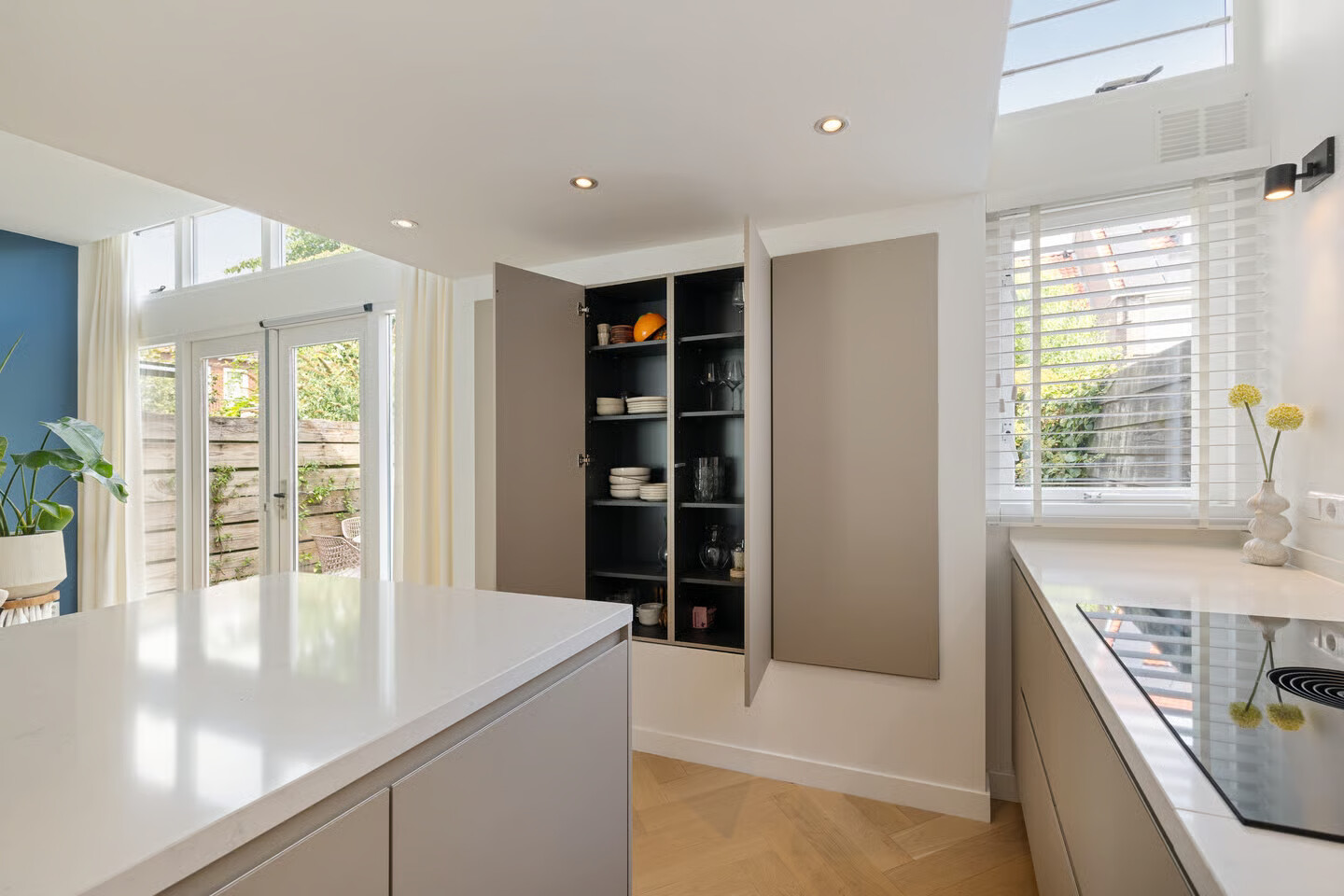 Tussenwoning te koop: Chopinstraat 61, Utrecht
