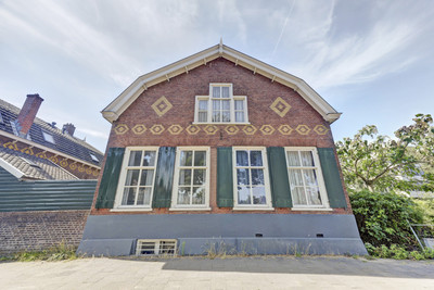 Kanaalweg 81