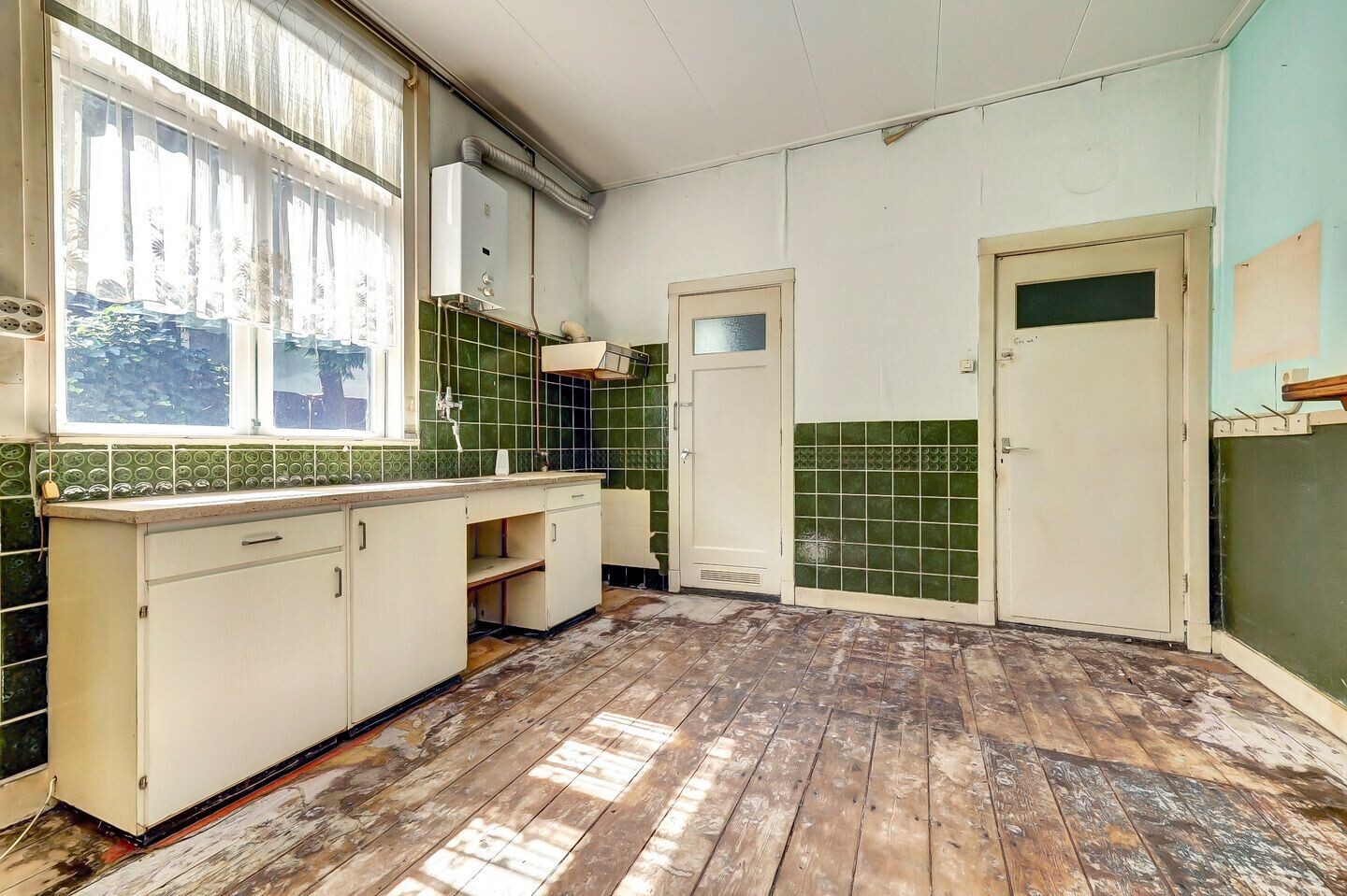 Twee-onder-één-kap te koop: Kanaalweg 81, Utrecht