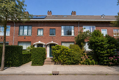 Petristraat 11