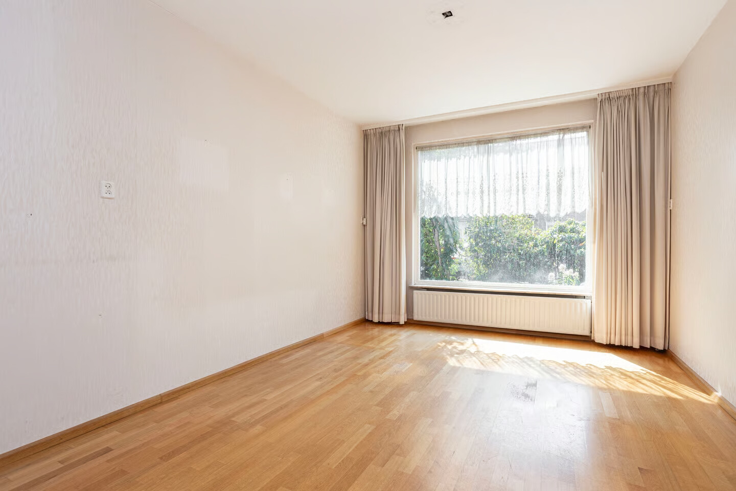 Tussenwoning te koop: Petristraat 11, Utrecht