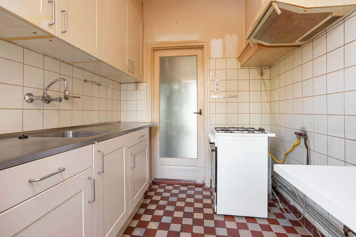 Tussenwoning te koop: Petristraat 11, Utrecht