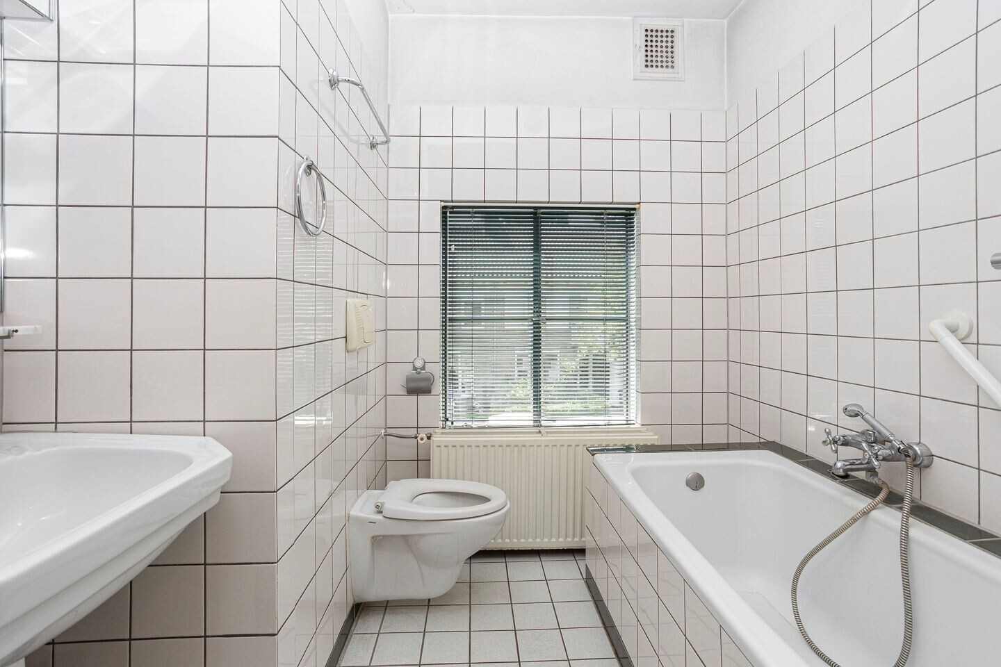 Tussenwoning te koop: Petristraat 11, Utrecht