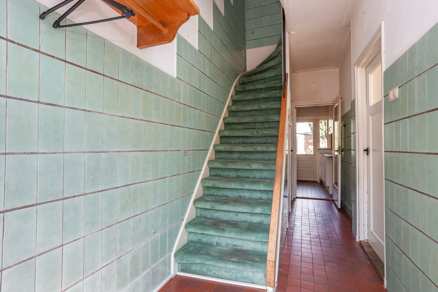 Tussenwoning te koop: Petristraat 11, Utrecht